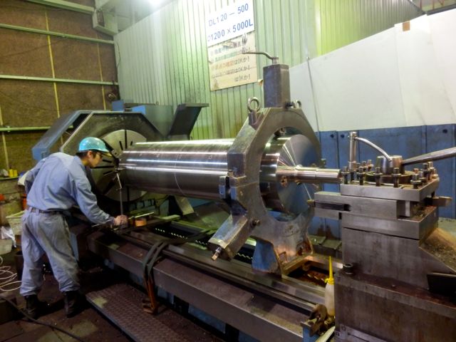 dia.1,200mm, L5,000mm NC turning